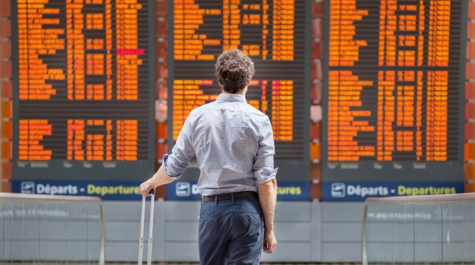 Jak uzyskać odszkodowanie za opóźniony lot? Praktyczny przewodnik