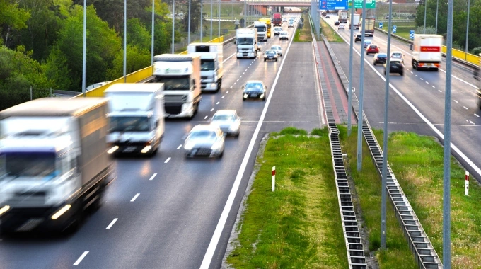 Płatne autostrady w Polsce - Co warto wiedzieć przed podróżą